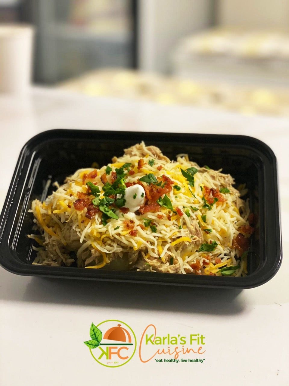 Bowl de Papas Majadas / Carnitas de Pollo / Queso / Sour / Bacon Bites