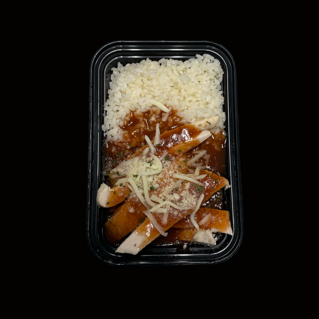 Arroz Blanco / Pechuga en Salsa de Guayaba y Queso Suizo