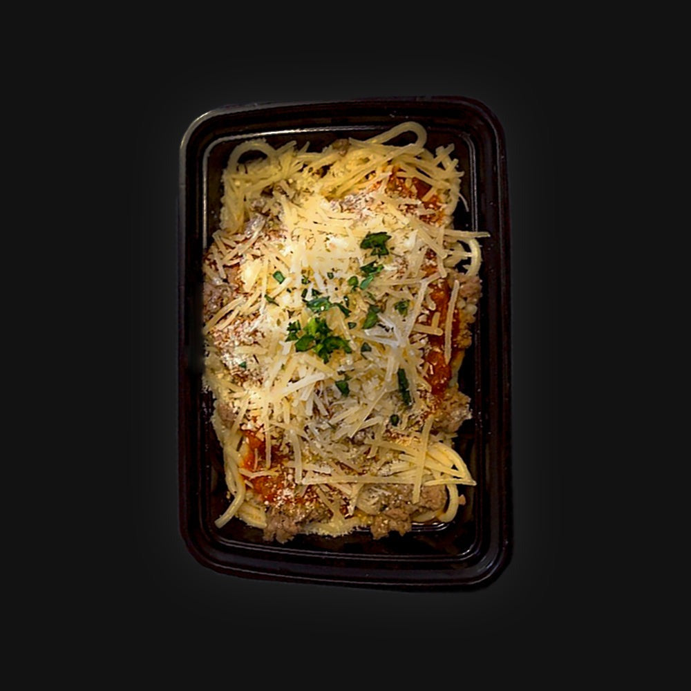 Spaguetti de Res Boloñesa / Queso Parmesano