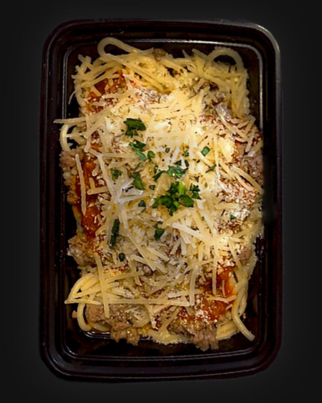 Spaguetti de Res Boloñesa / Queso Parmesano