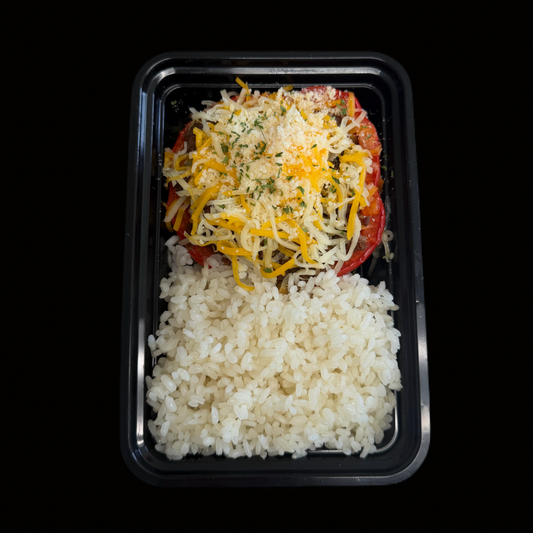 Arroz Blanco / Pimientos Asados Rellenos de Carne Molida Y Queso