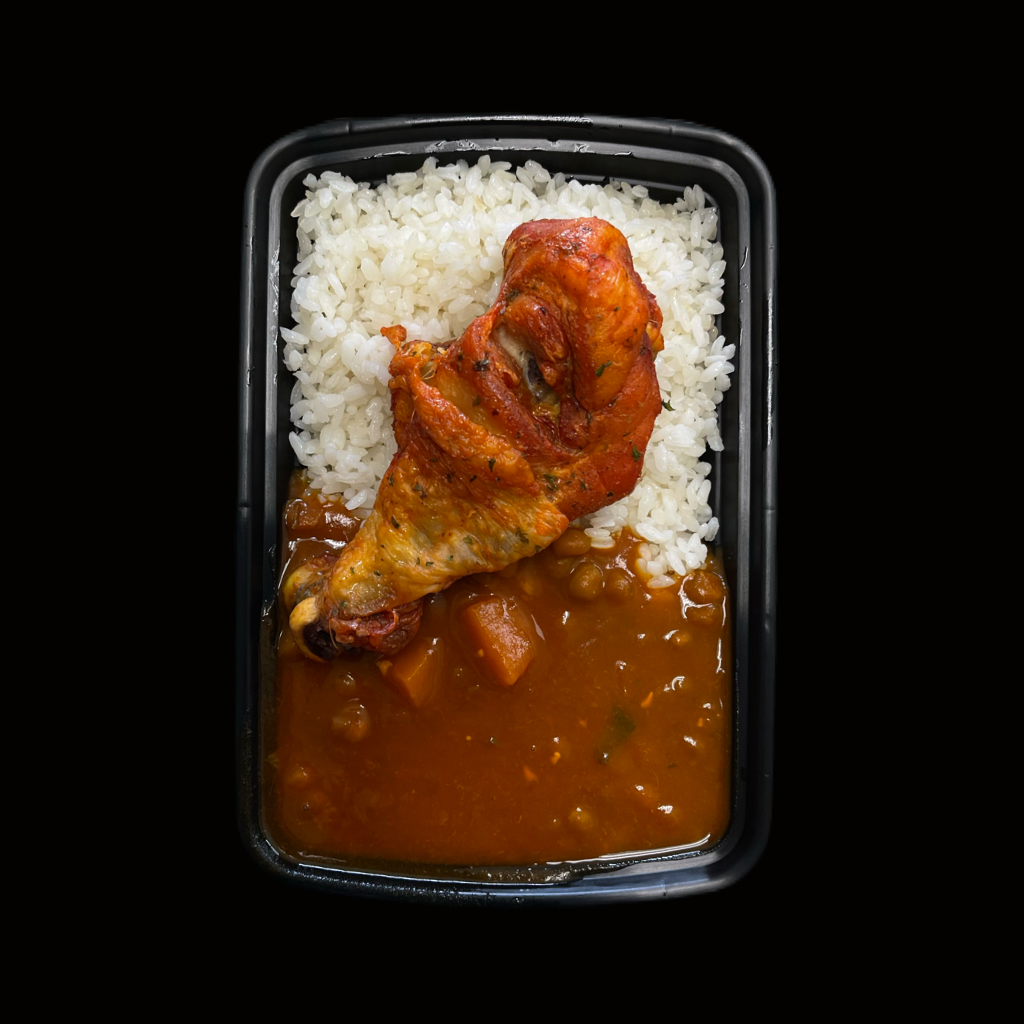 Arroz Blanco / Habichuelas Blancas / Muslitos Asados