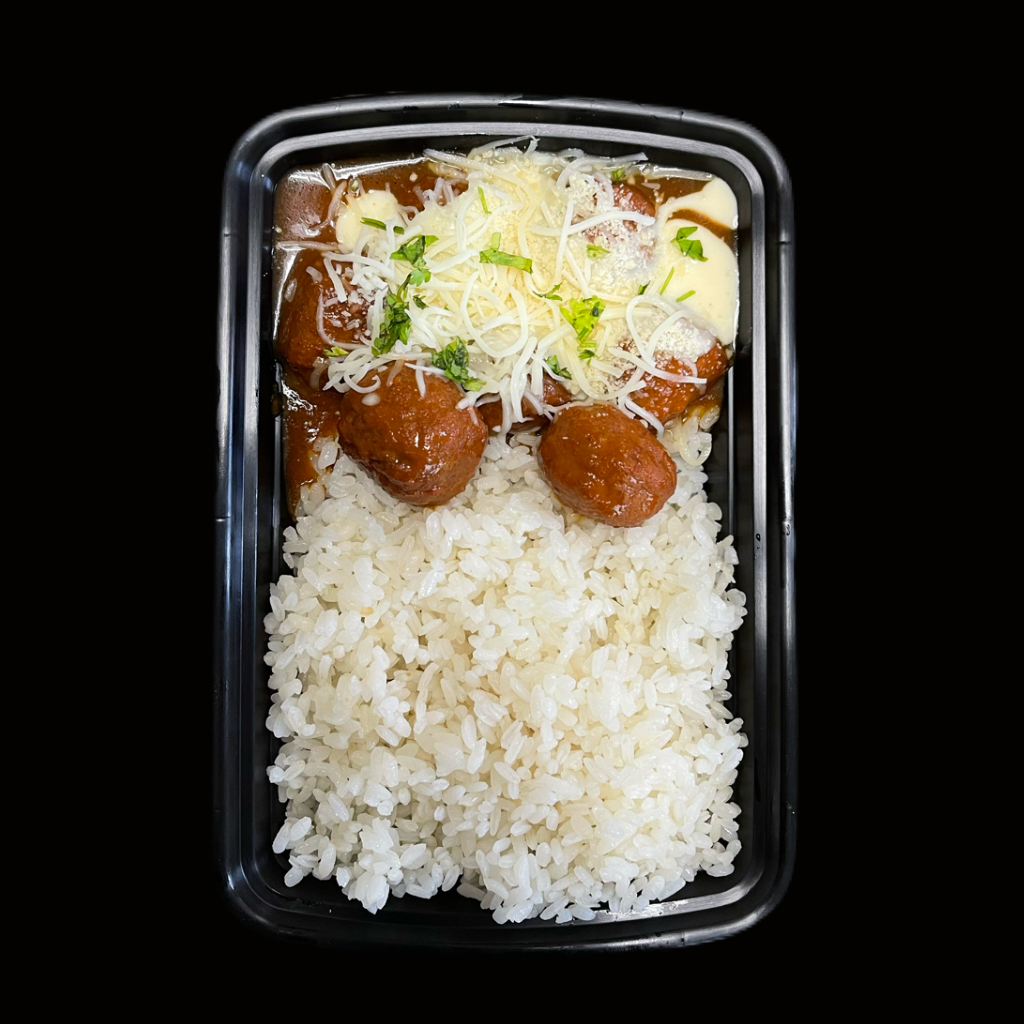 Arroz Blanco / Albóndigas en Salsa Guayaba y Queso Crema